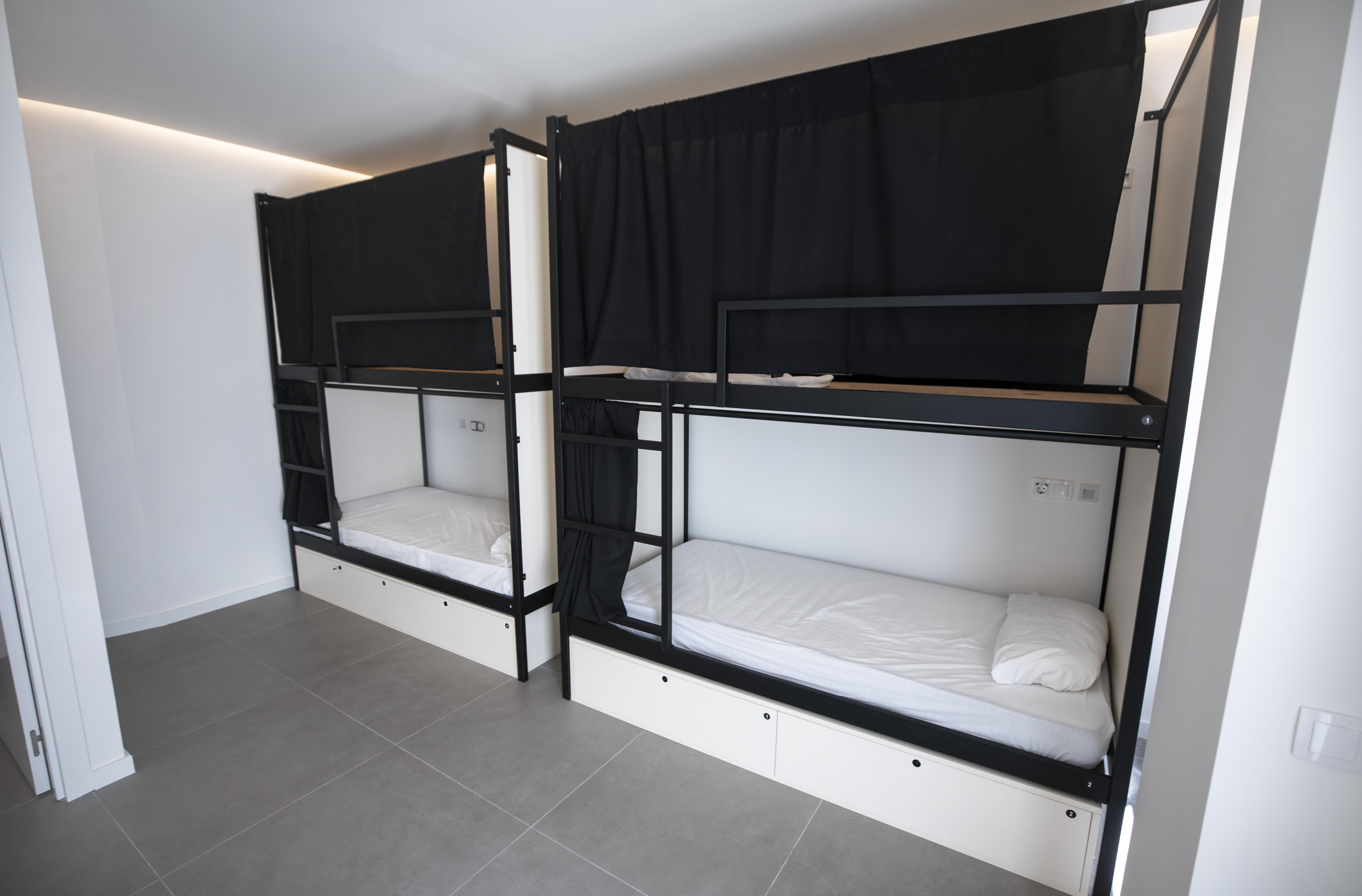 Hostel Myd La Latina Madrid Kültér fotó
